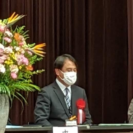 来賓祝辞
千葉市教育委員会　学校教育部
部長　鶴岡　克彦　氏
（千葉市教育長　代理）